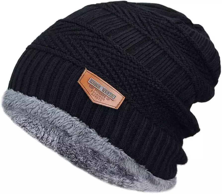 Gorro negro con piel por dentro