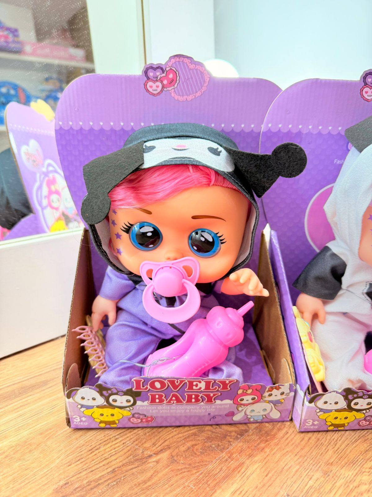 crybaby con accesorios y sonido