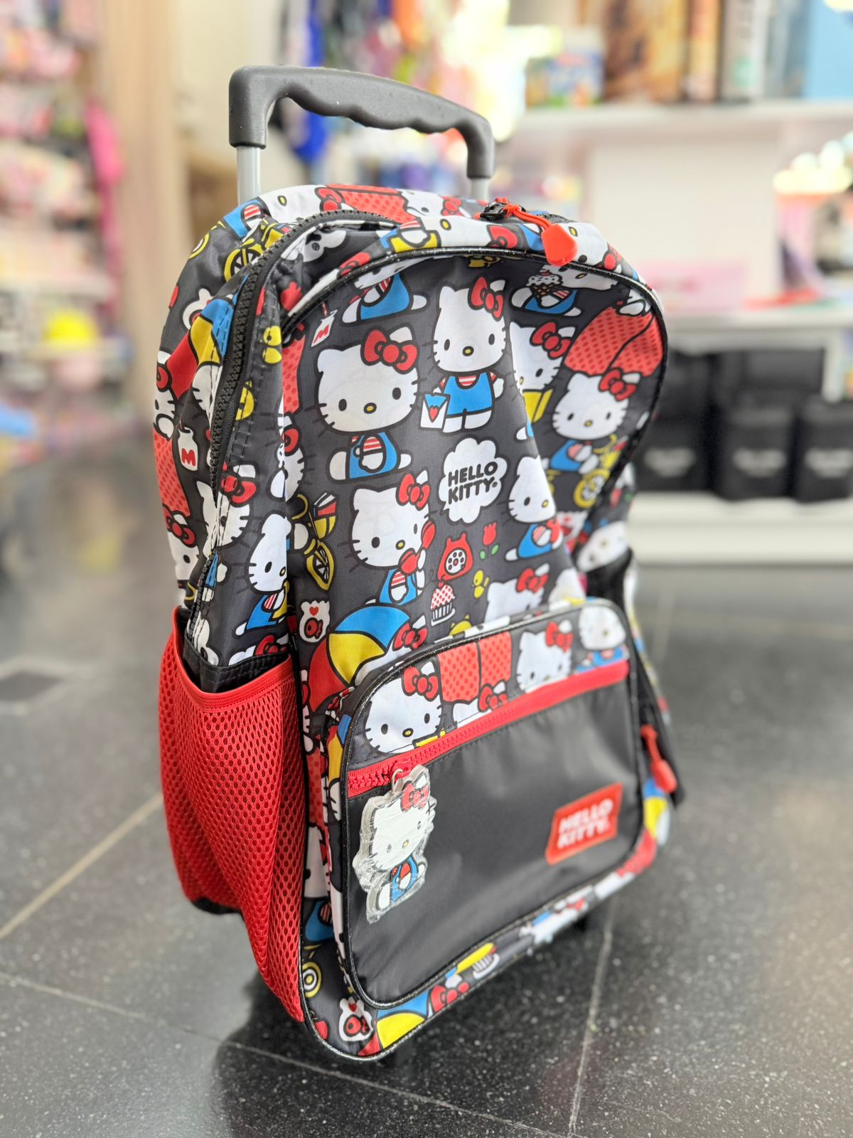 Mochila HELLO KITTY con carrito 1