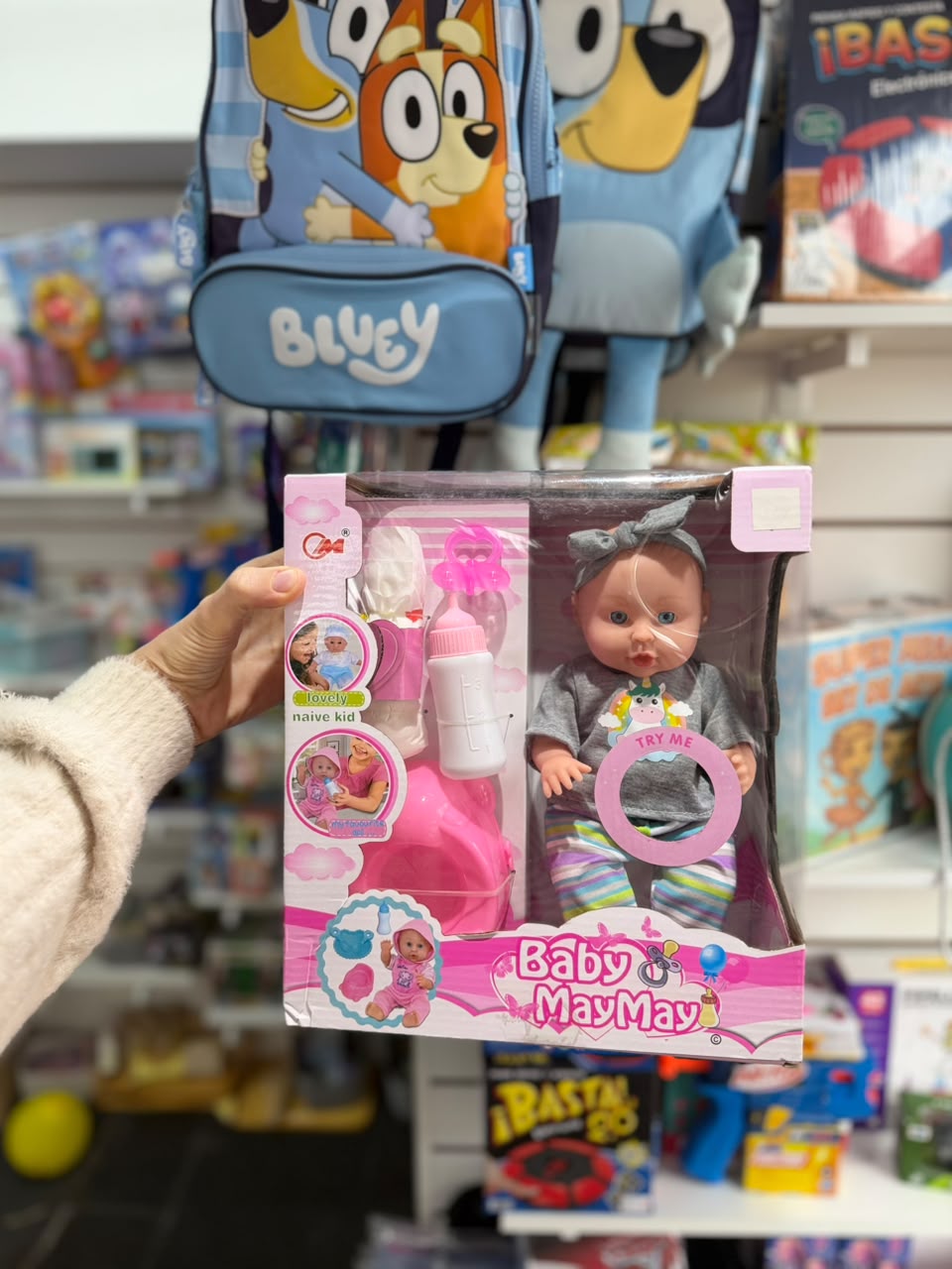 Bebote con accesorios con pañal y sonido 1