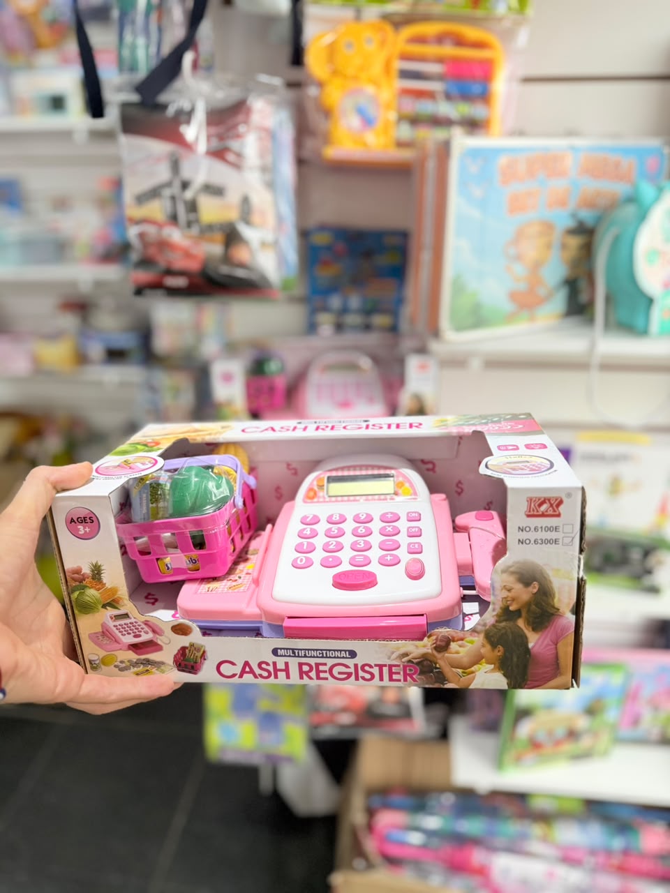 Caja registradora con accesorios 1